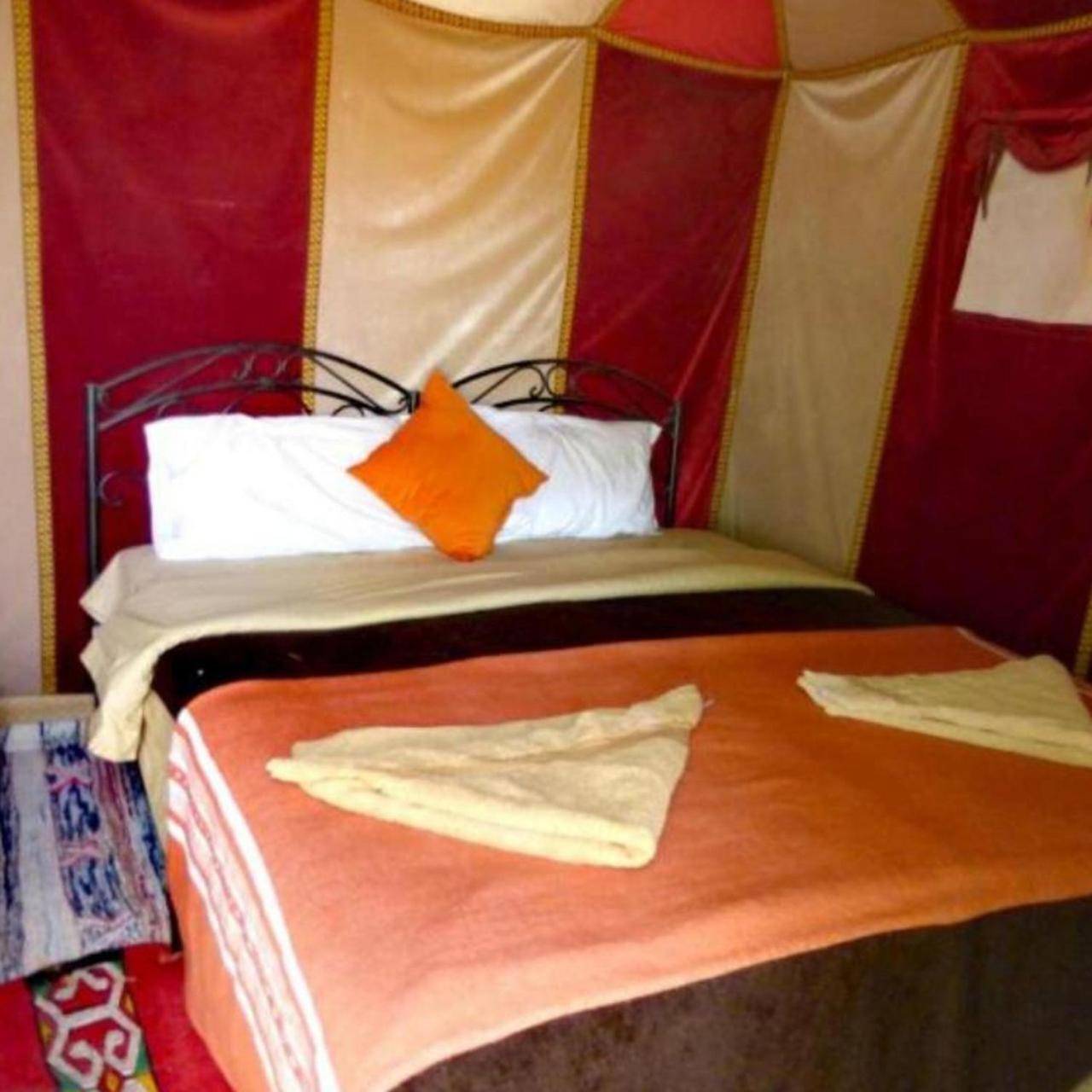 Merzouga Pearl Luxury Camp Exteriör bild