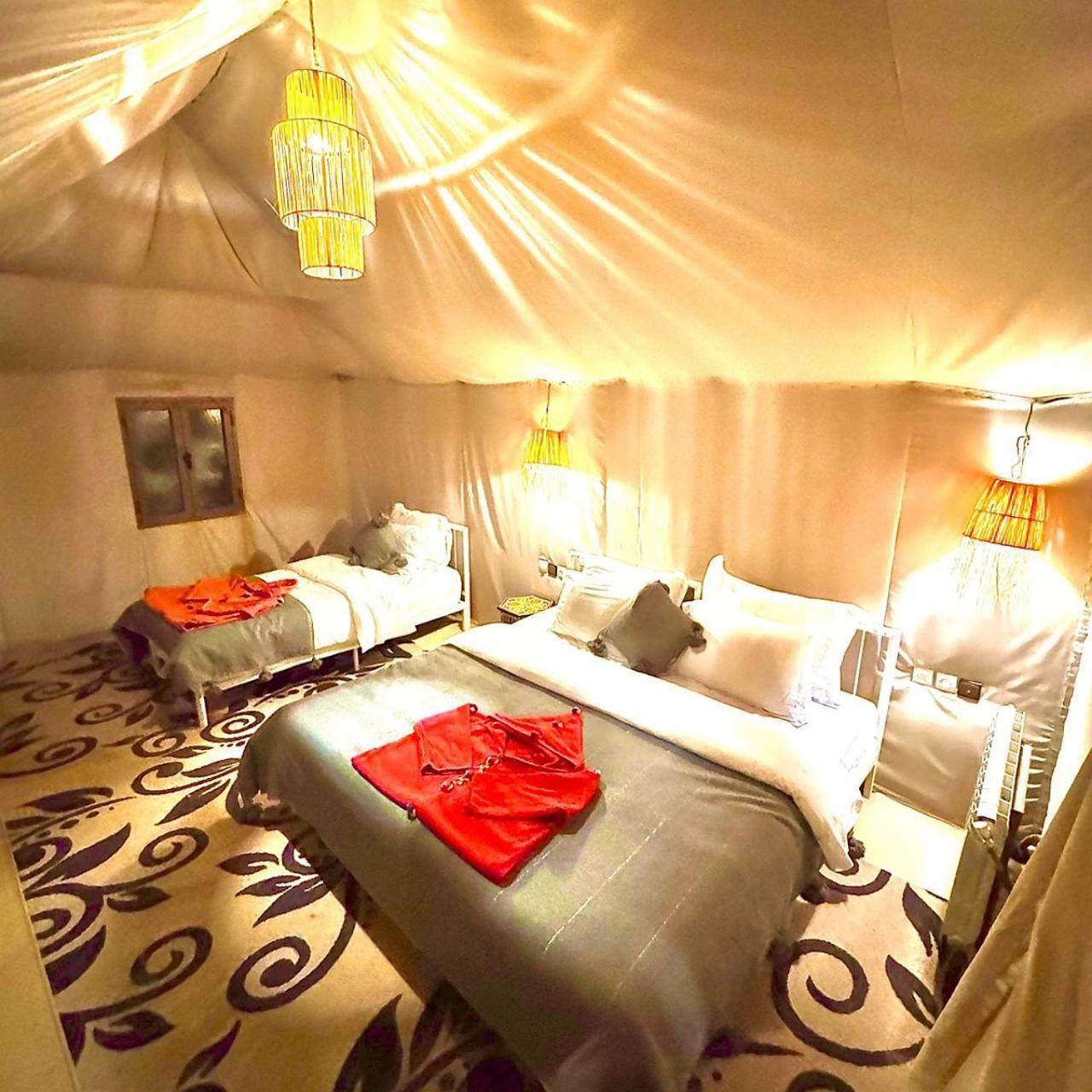 Merzouga Pearl Luxury Camp Exteriör bild